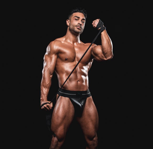 ☠️ Holiday Gift Guide #2 For the men on the  Naughty  😈 List! - Skull and Bones