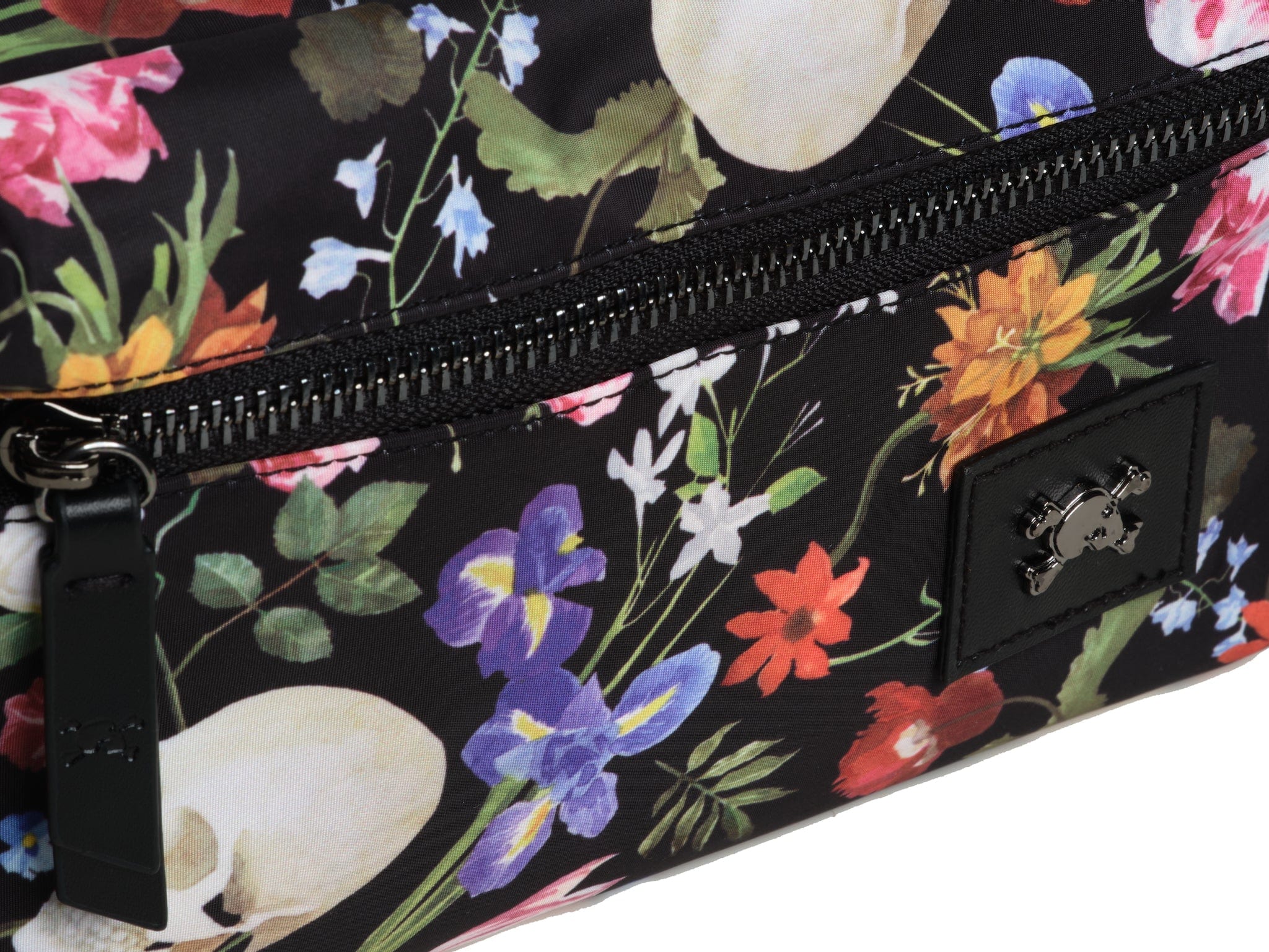 Crossbody Bag Multi Color – Skull and Bones Crossbody Bag Multi Color – Skull and Bones