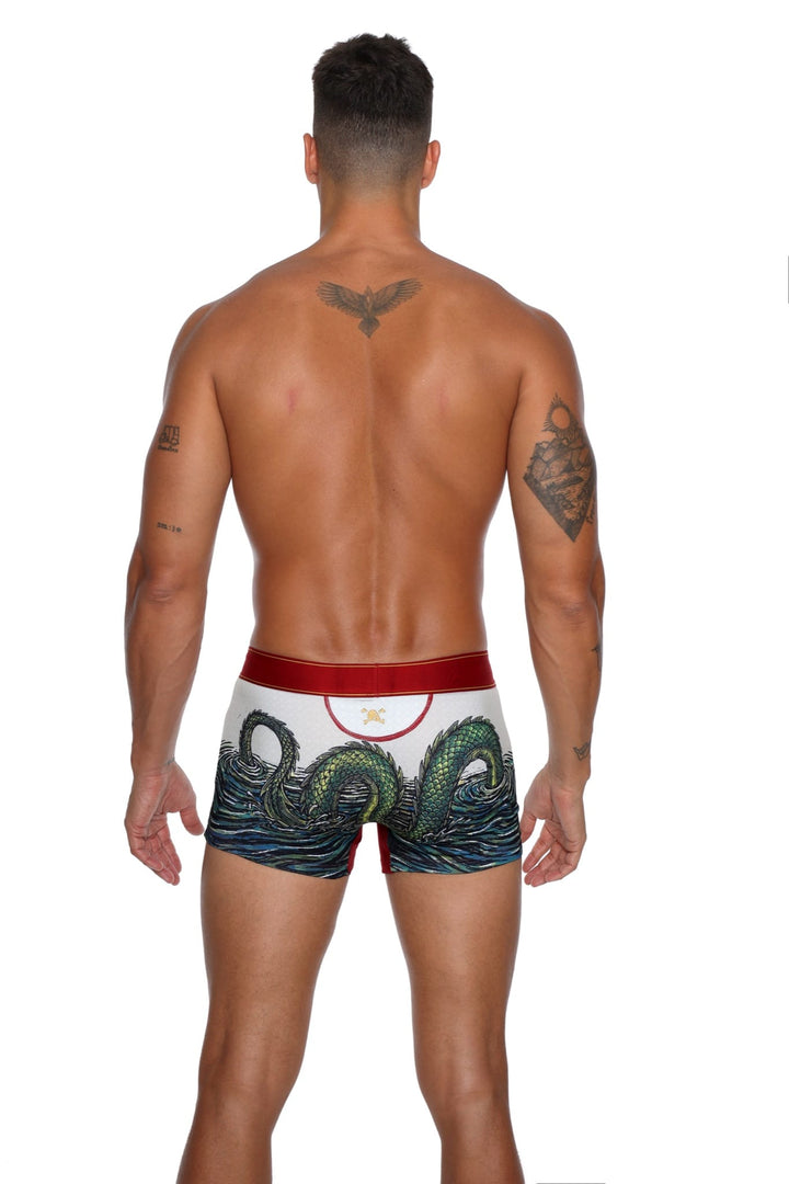 Skull and BonesOceanSerpent Trunk