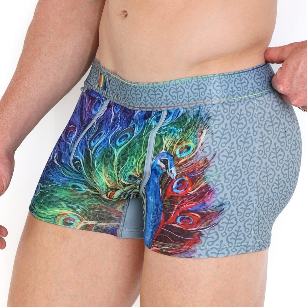Peacock Rainbow Grey Trunk